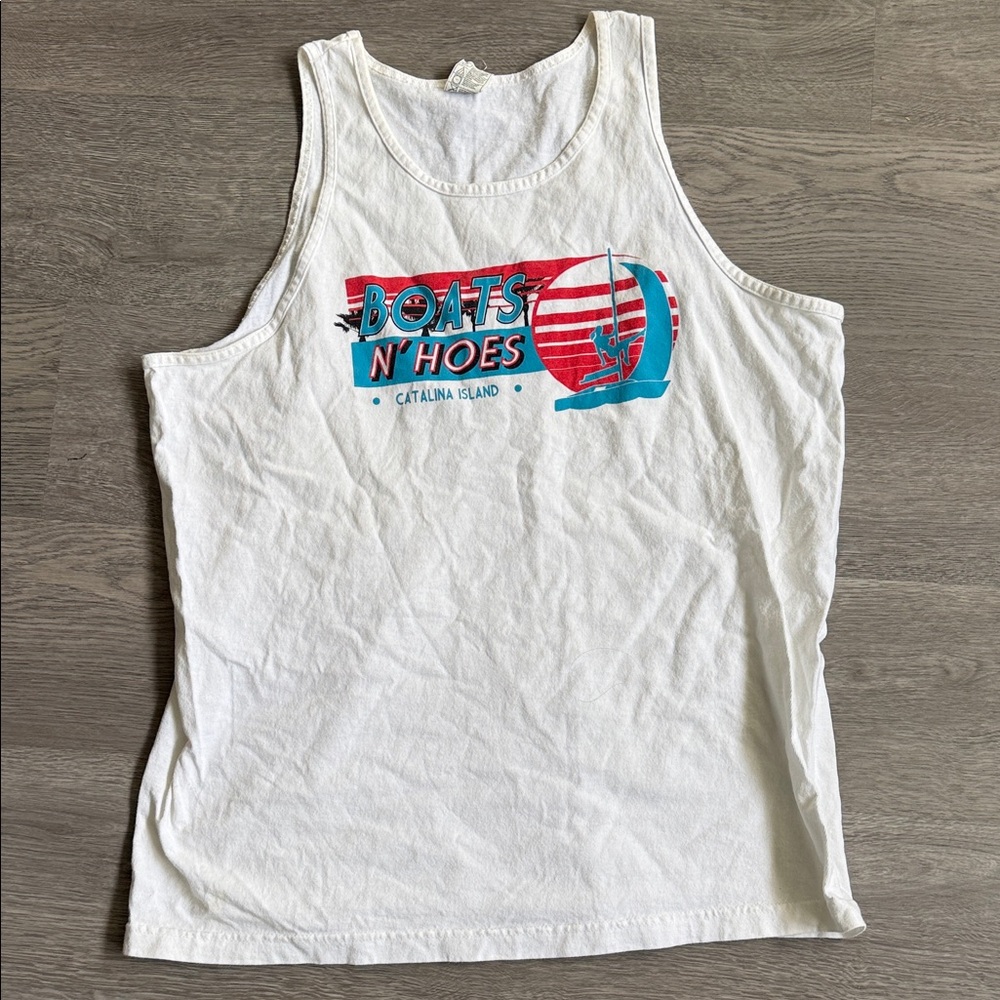 Boats n’hoes men’s sleeveless shirt